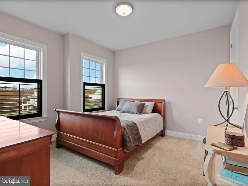 Photo of 25970 LIQUIDAMBAR LANE