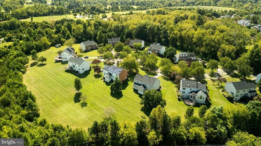 Photo of 805 LINDSEY MANOR LANE