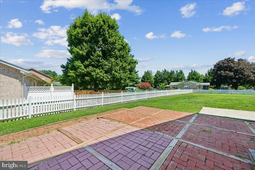 Photo of 8009 STONE RIDGE DRIVE