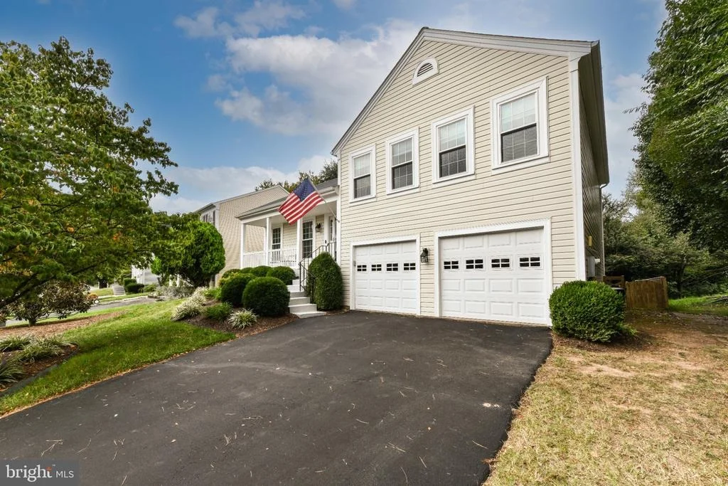 Photo of 56 MCPHERSON CIRCLE