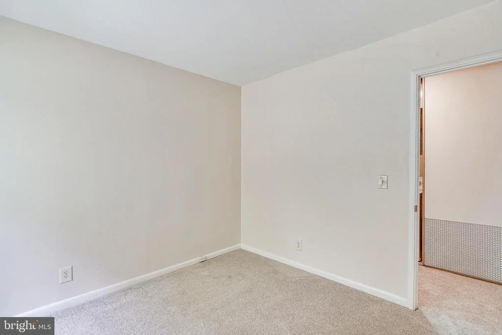 Photo of Unit 185B at 14613 KELMSCOT DRIVE