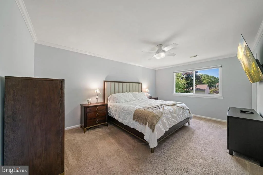 Photo of 10424 SWEEPSTAKES ROAD