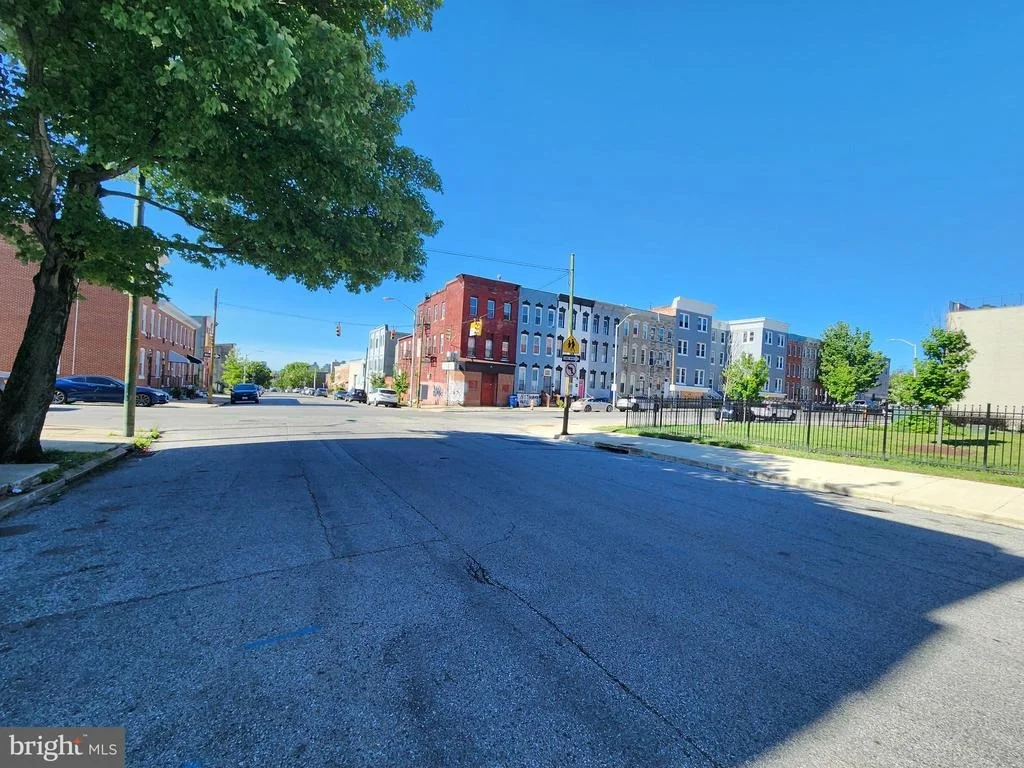 Photo of 1305 N CENTRAL AVENUE
