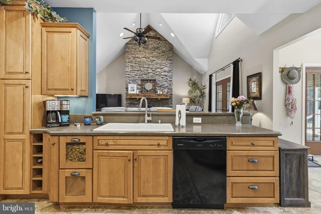Photo of 3435 WALNUT ROAD