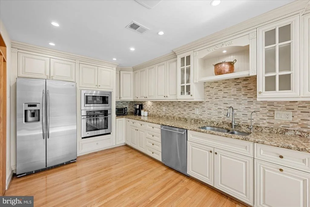 Photo of 816 CONSTELLATION DRIVE