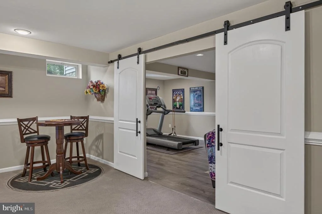 Photo of 1123 LONG FARM CIRCLE