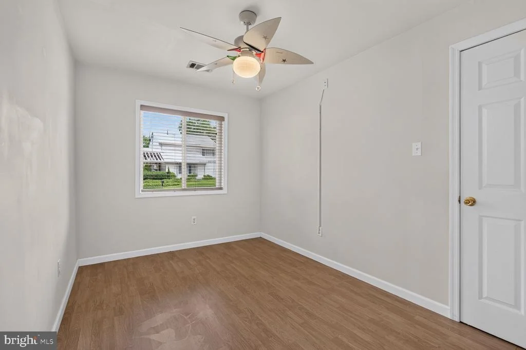 Photo of 323 AVONDALE DRIVE
