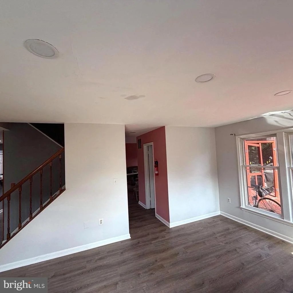 Photo of 9348 CREEKVIEW DRIVE