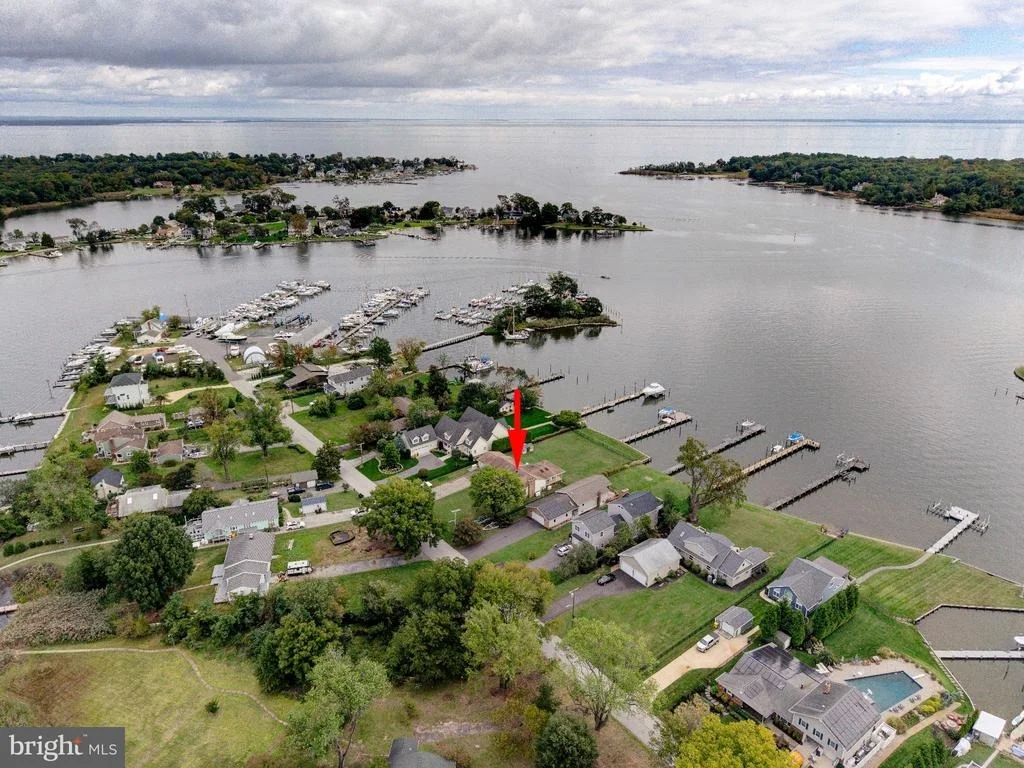 Photo of 8107 VENTNOR ROAD