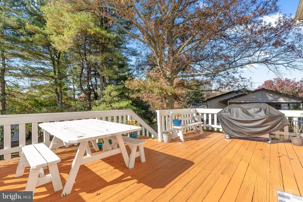 Photo of 15324 BEAUFORT PLACE