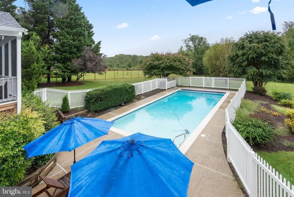 Photo of 2109 LINK ROAD