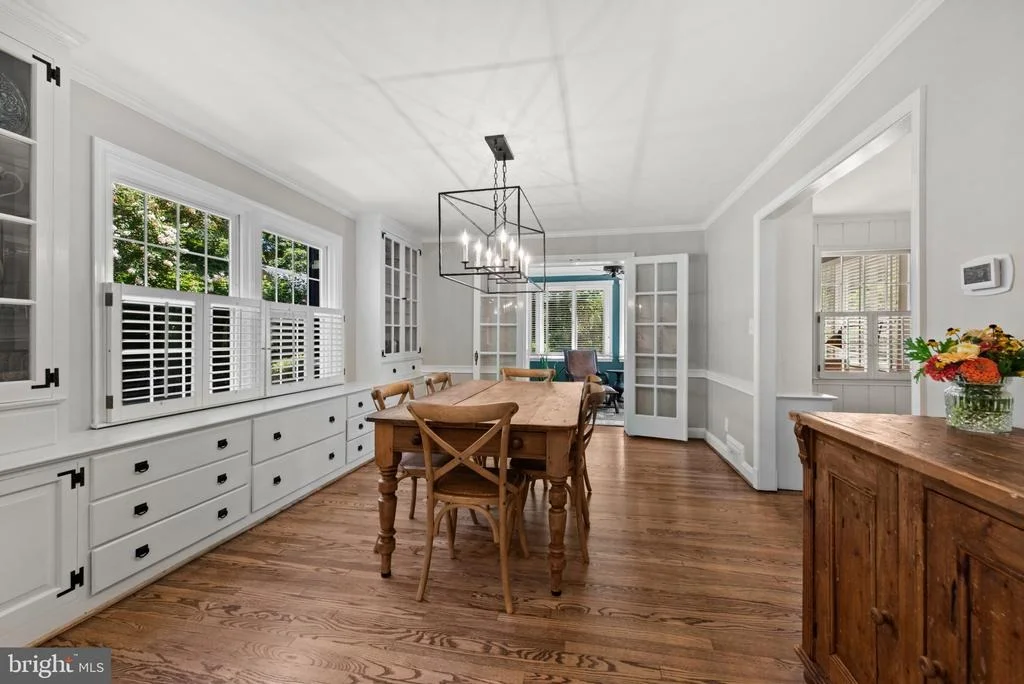 Photo of 304 CEDARCROFT ROAD