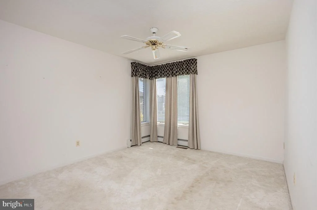 Photo of 7252 MEADOW LANE