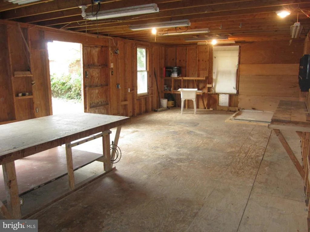 Photo of 1309 RUPPERT ROAD
