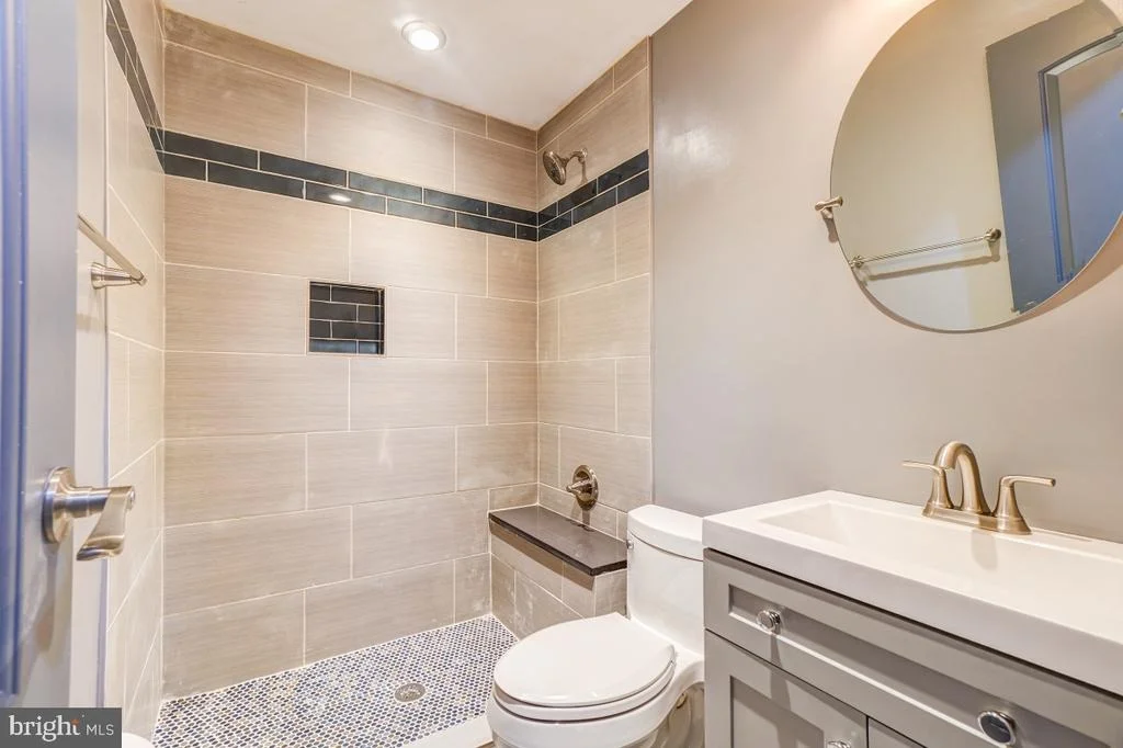 Photo of 7702 HAMILTON SPRING ROAD