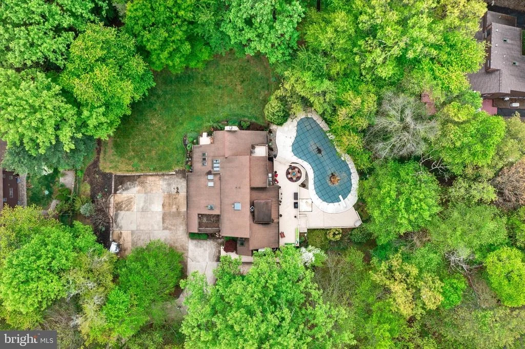 Photo of 621 HANOVER DRIVE