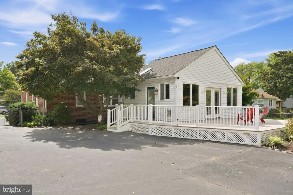 Photo of 122 KUETHE DRIVE