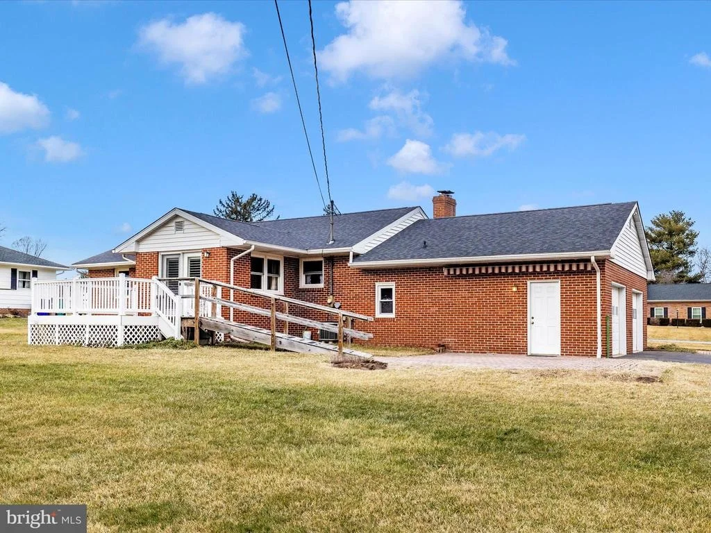 Photo of 9484 POCONO DRIVE