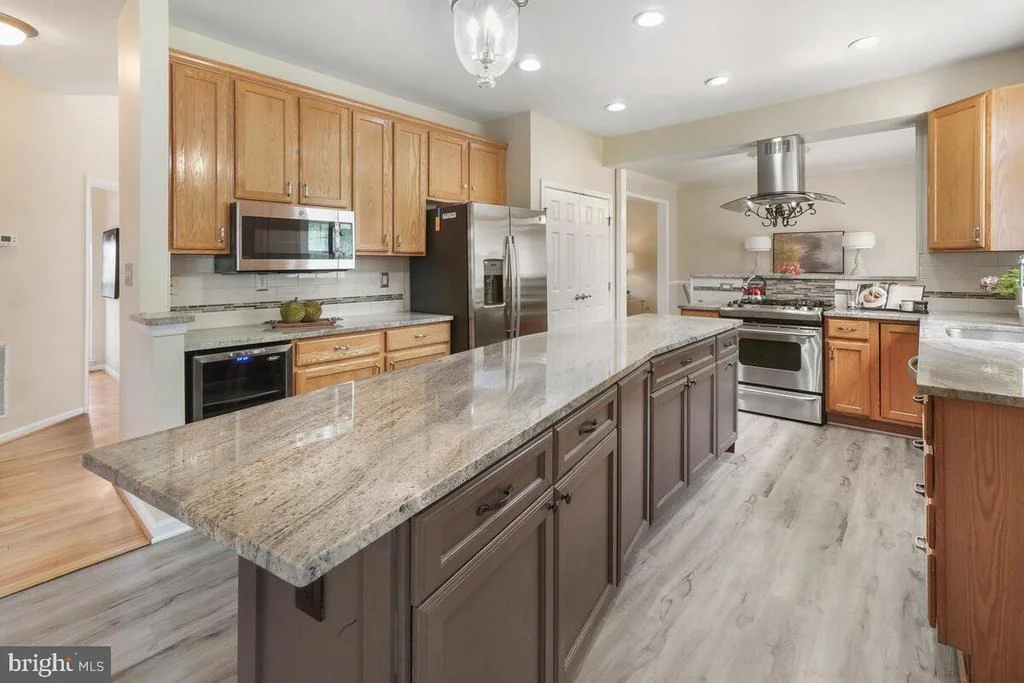 Photo of 4903 SUTHERLAND DRIVE