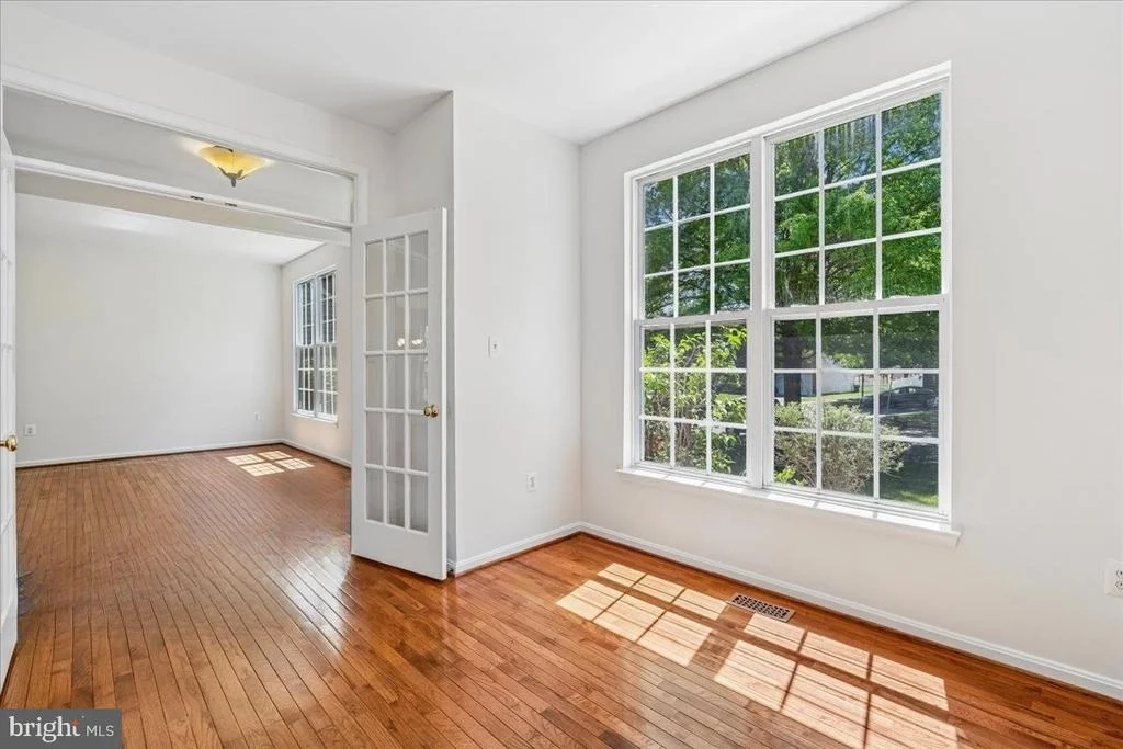 Photo of 2105 WALKING CREST COURT