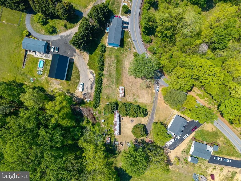 Photo of 735 CLAGGETT ROAD