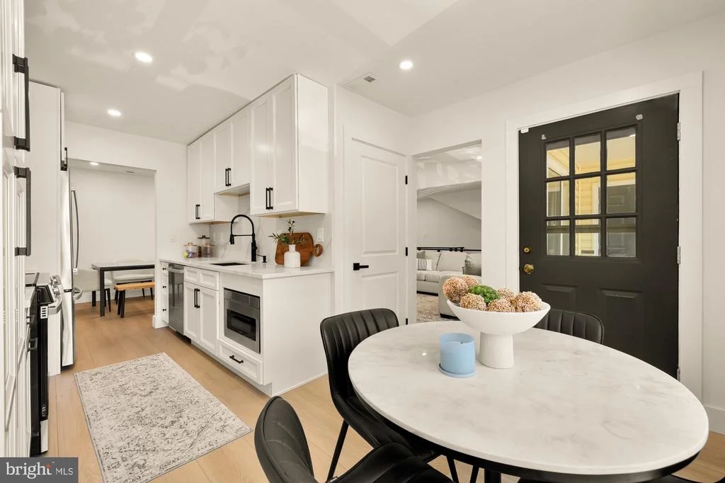 Photo of Unit 21 at 18254 ROLLING MEADOW WAY