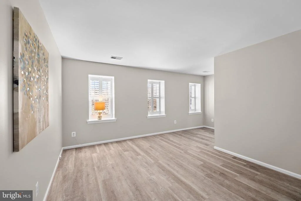 Photo of 6300 GLENBARD ROAD