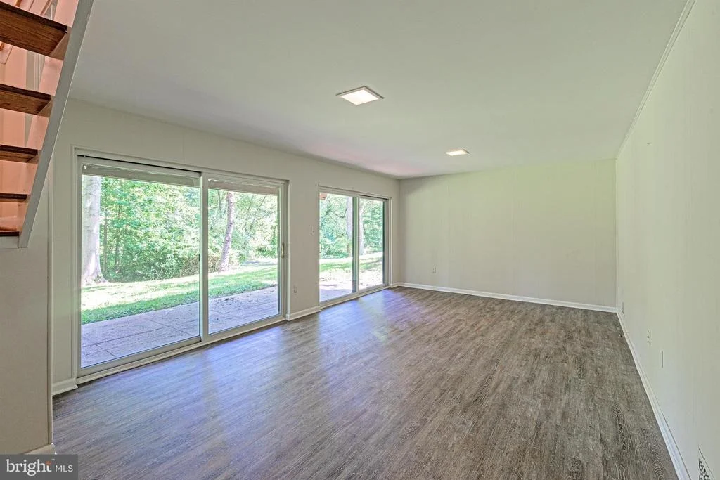 Photo of 11216 LEATHERWOOD DRIVE