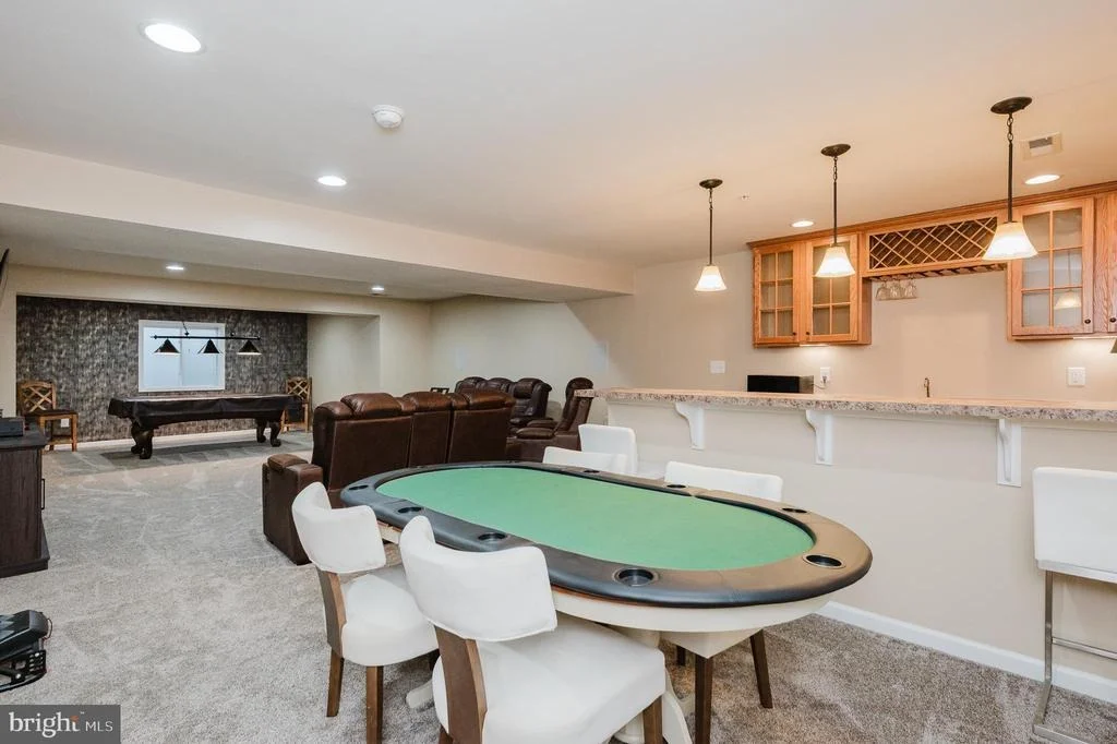 Photo of 744 FALCON LANE
