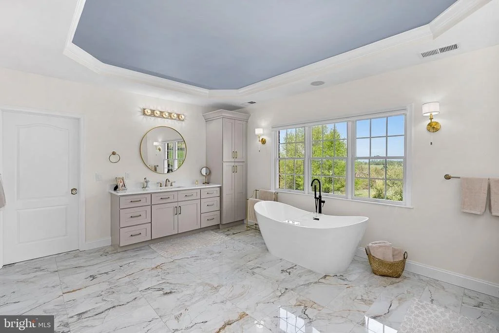 Photo of 15064 BARLOW DRIVE