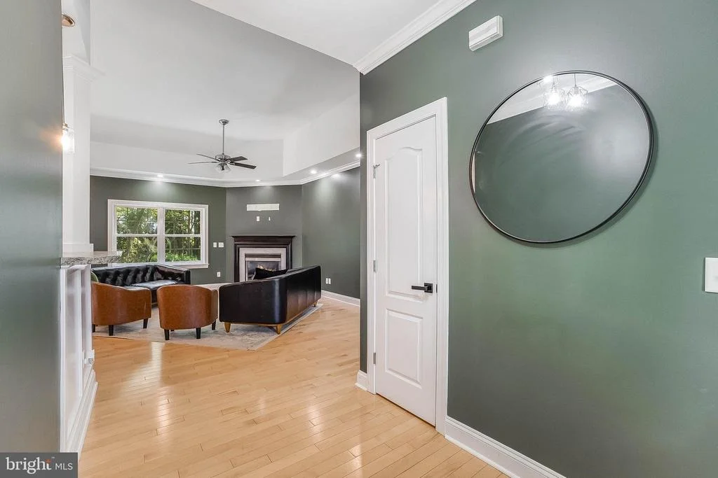 Photo of 33015 FOREST KNOLL DRIVE