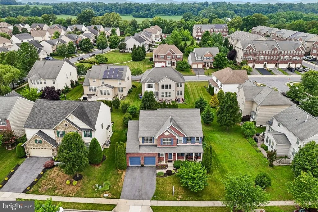 Photo of 5004 SWITZER BARN LANE