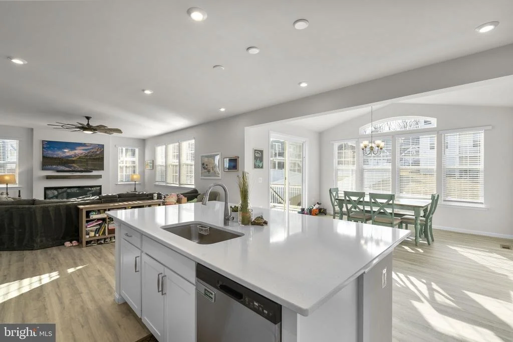 Photo of 68 SNOWDROP DRIVE