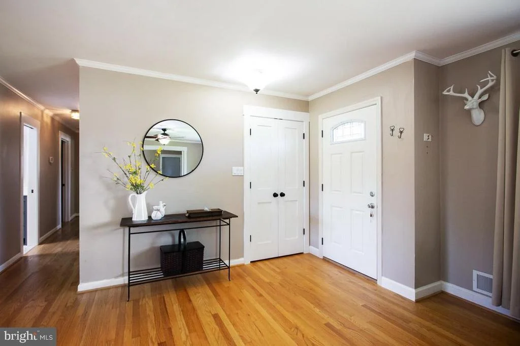 Photo of 7995 ALADDIN DRIVE