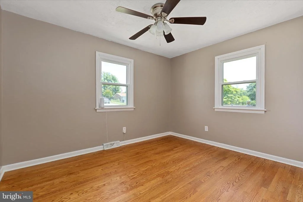Photo of 224 FREDERICKTOWNE DRIVE