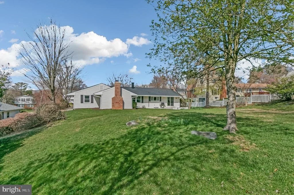 Photo of 13827 BEACON HOLLOW LANE