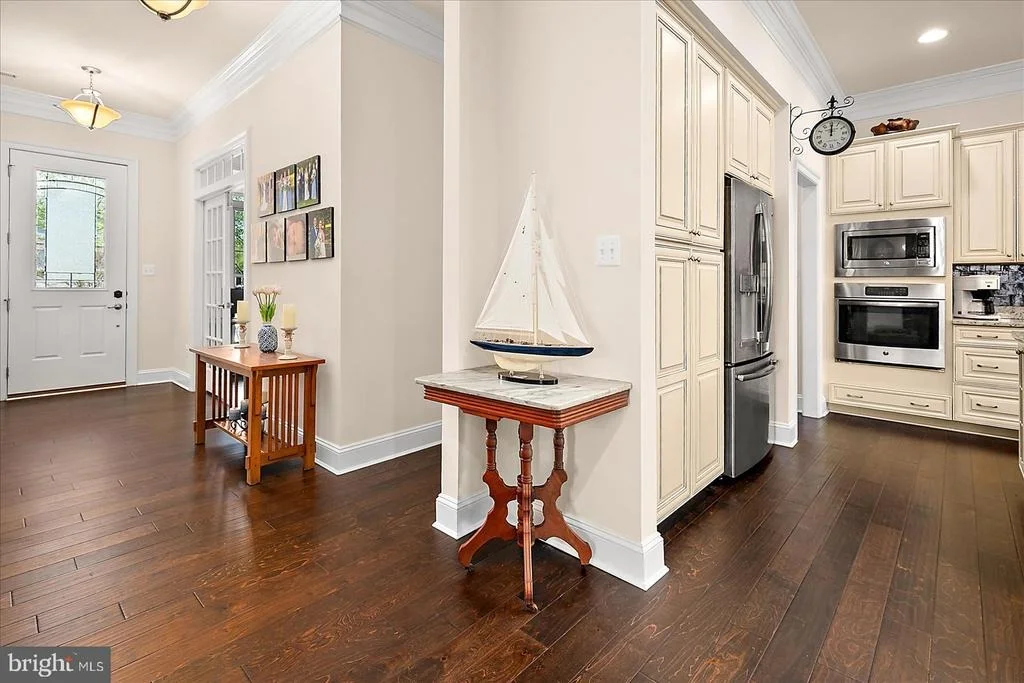 Photo of 30561 SILVERTON ROAD