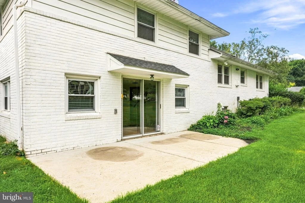 Photo of 2500 SALEM DRIVE