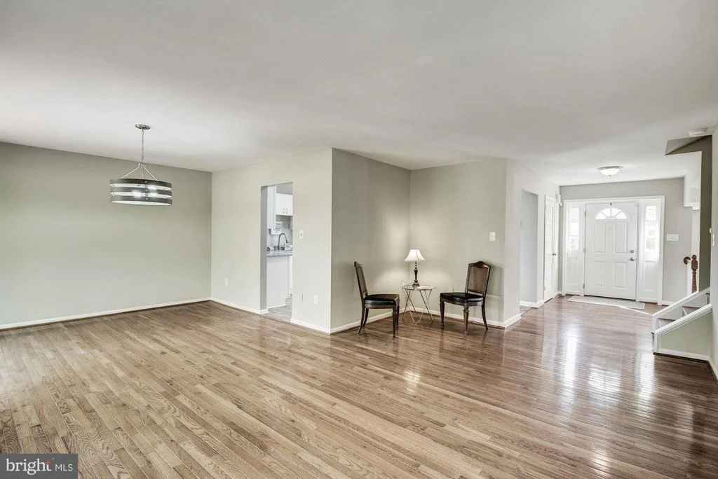 Photo of 15020 WELLWOOD ROAD