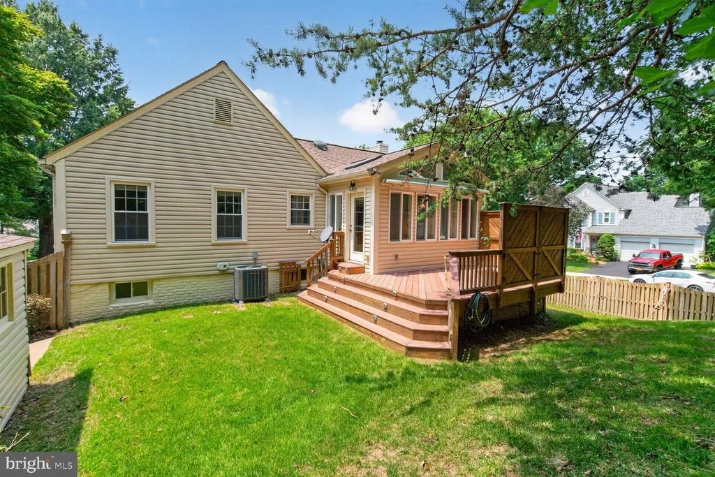 Photo of 7801 CHERRY ORCHARD COURT