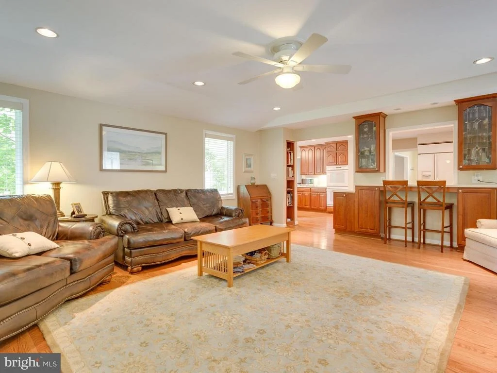 Photo of 8707 NANLEE DRIVE