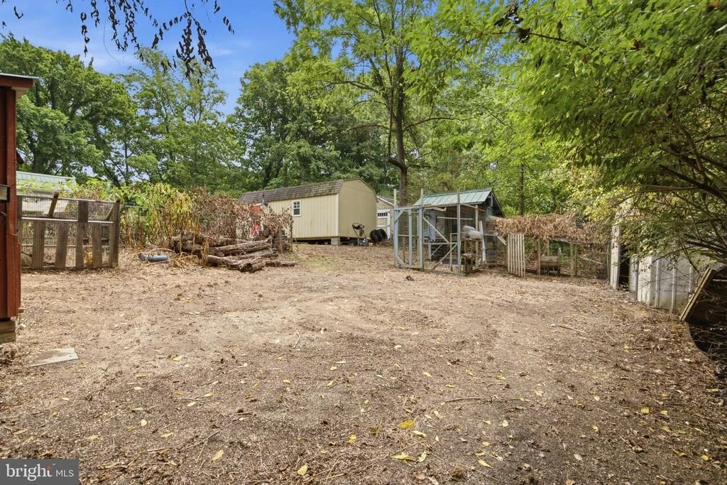 Photo of 1804 SIXES ROAD