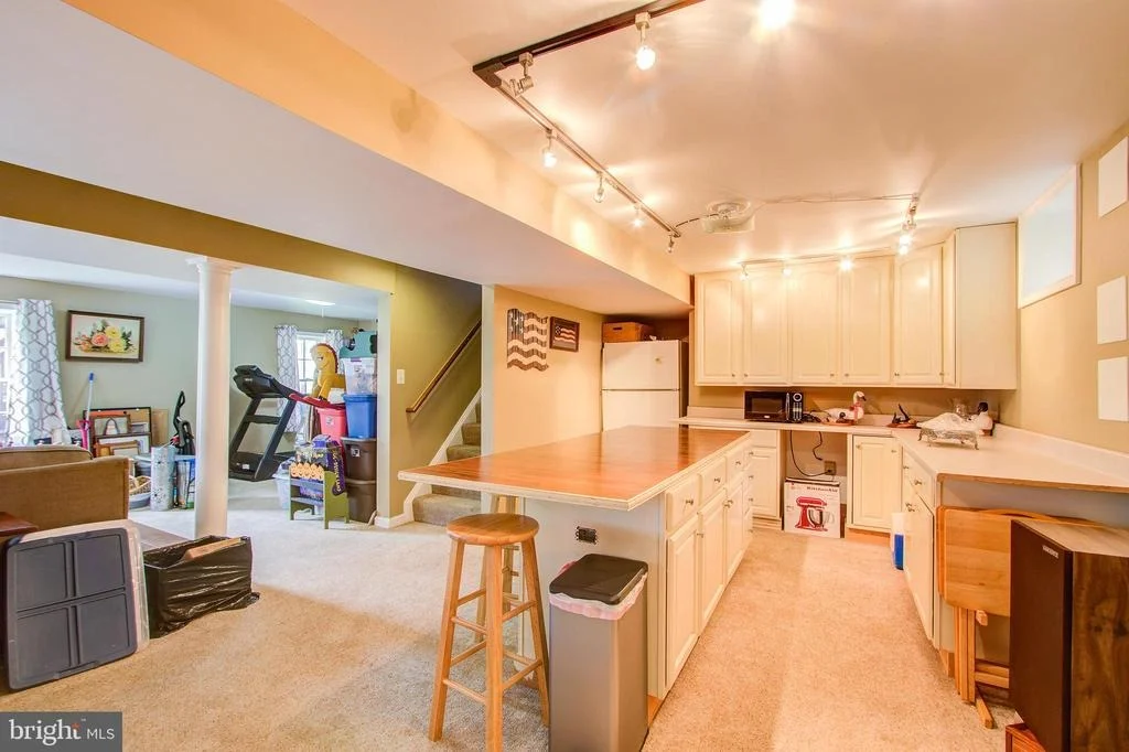 Photo of 6704 SKIPWITH COURT