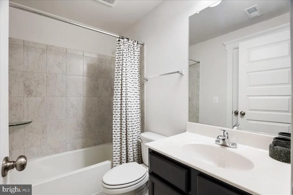 Photo of 35928 PLATINUM DRIVE