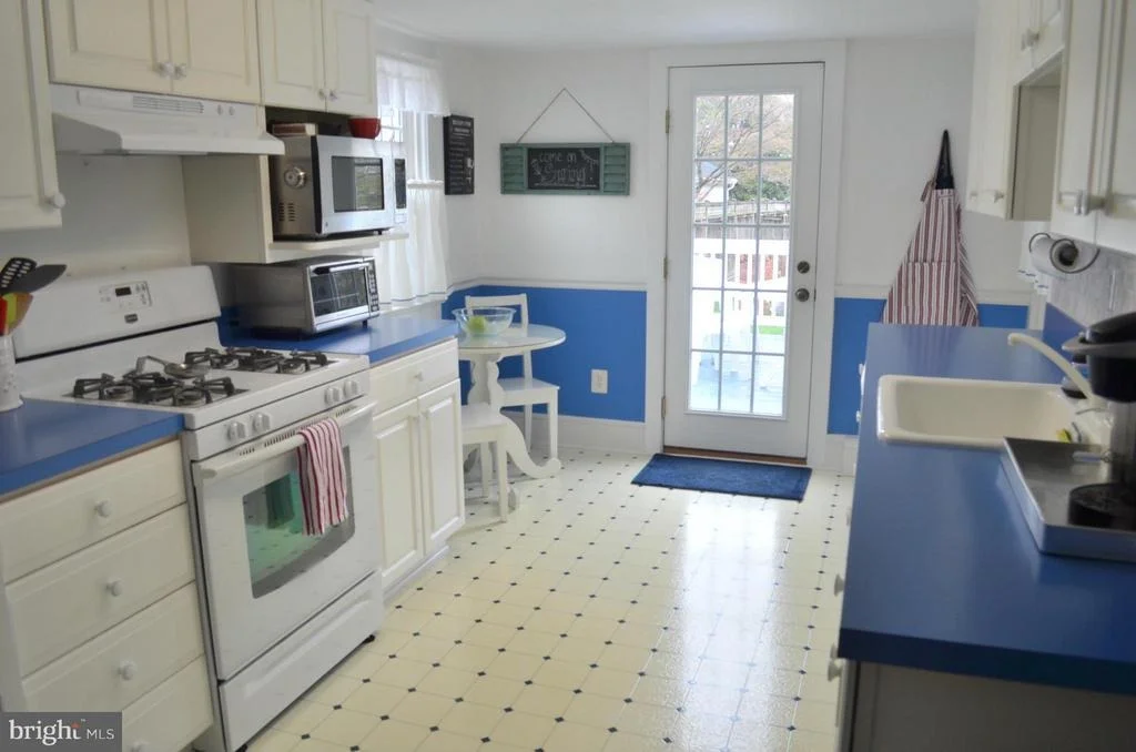 Photo of 9016 QUARRY STREET