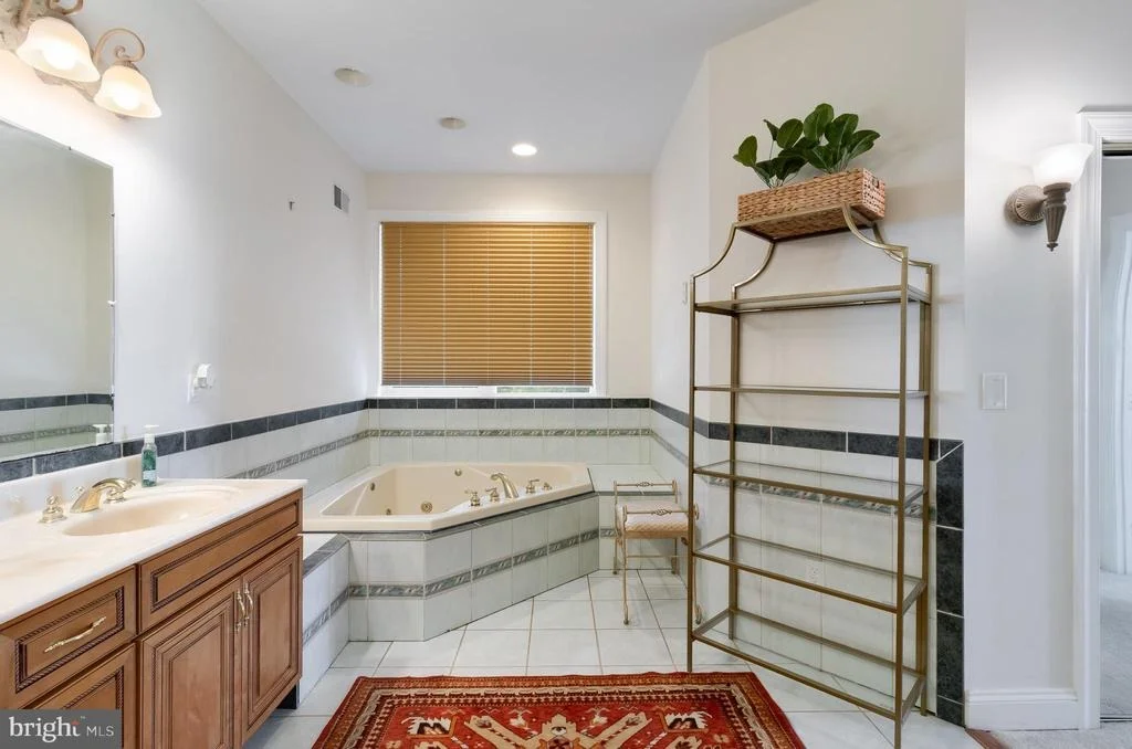 Photo of 5520 LEEWARD LANE