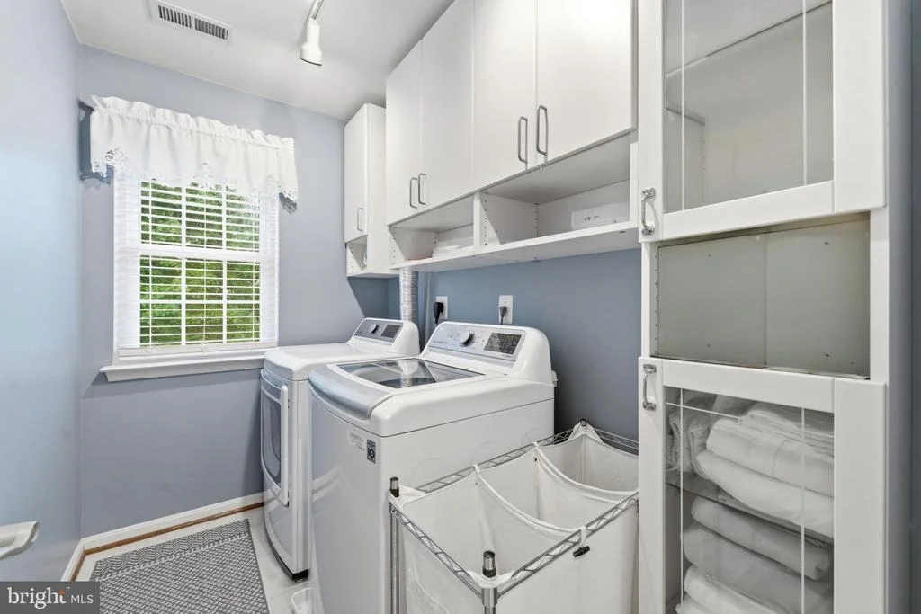 Photo of 9242 RAINBOW FALLS DRIVE