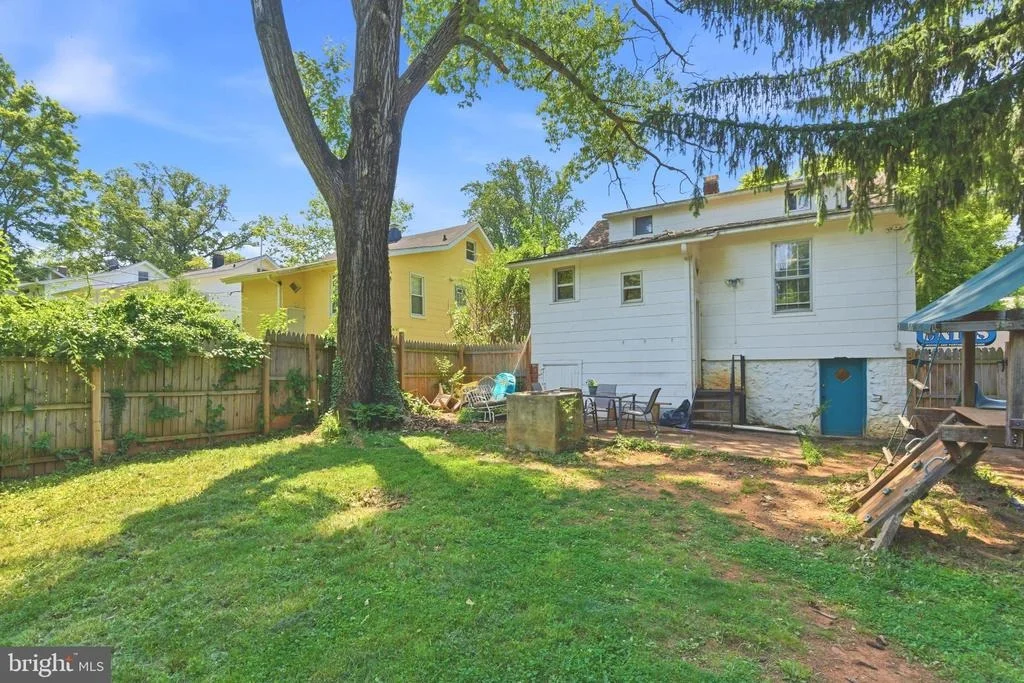 Photo of 6003 HIGHGATE DRIVE
