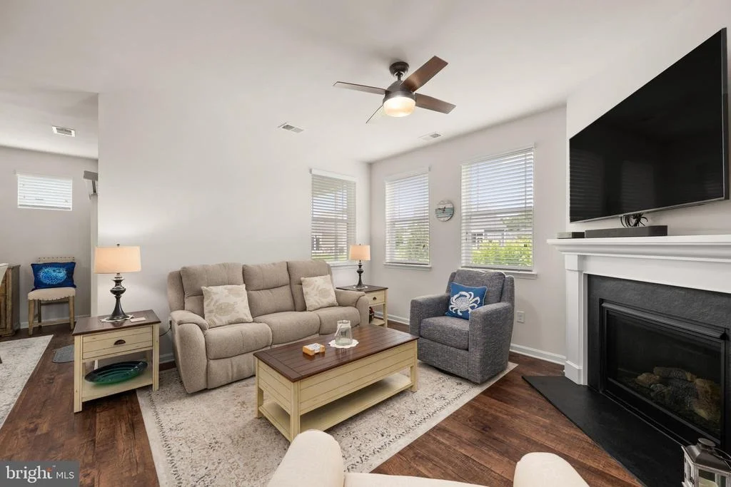 Photo of 16272 ASHLAR LOOP