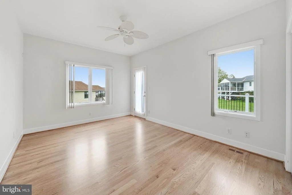 Photo of 160 CLIFFVIEW DRIVE